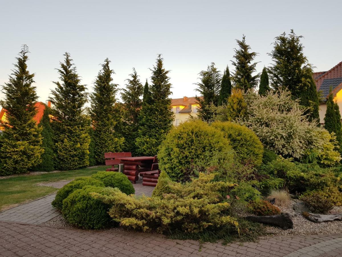Posejdon Bed and Breakfast Ustronie Morskie Eksteriør billede